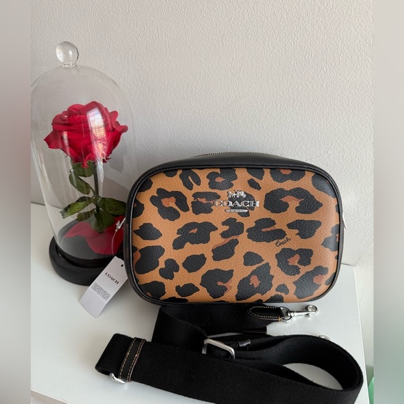 New great stylish Coach leopard camera bag / purse​ - Picture 1 of 10